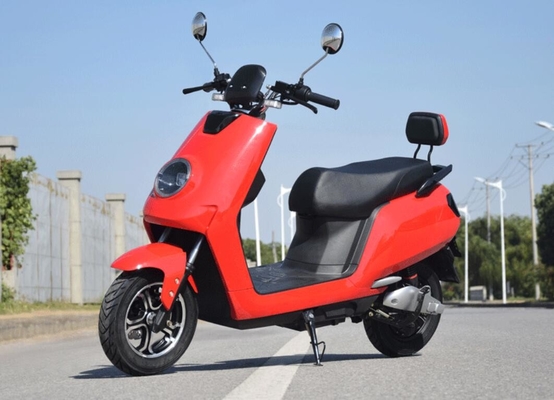 Sepeda Moped Listrik 1000W 60km / H Max Speed ​​Niu Electric Scooter Central Motor