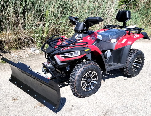 300cc 4x4 ATV Dengan Kendaraan UTV Bajak Salju UTV Penggerak Empat Roda