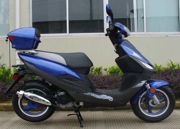 Aluminium Frame Scooter Motor Dewasa 12V 7A Biru 50cc Motor Scooter Dengan Headlight