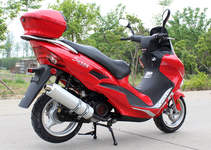 Skuter Moped Gas Empat Warna Dengan Windshield CVT, Skuter Motor Kecepatan Cepat 150cc