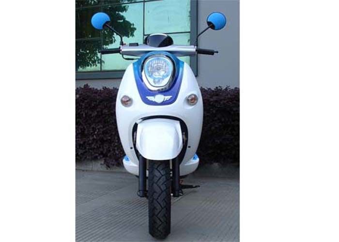 Putih / Biru 50cc Mini Bike Scooter Dengan Dua Spion Mirror / Kotak Belakang