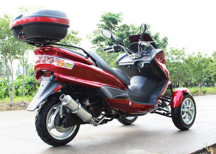 Sepeda motor skuter 3 roda 150cc dengan 7.0kw 7500r / min 8HP engine / box belakang