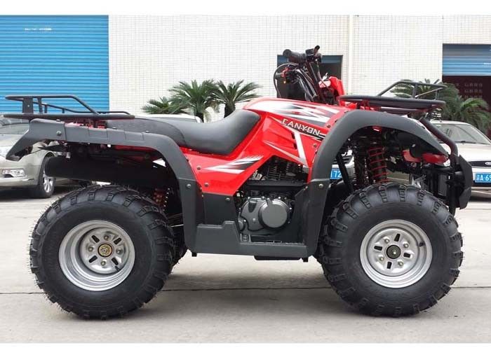 260cc Listrik Mulai Empat Roda ATV Shaft Mengemudi Merah Empat Wheeler Rem Drum Belakang