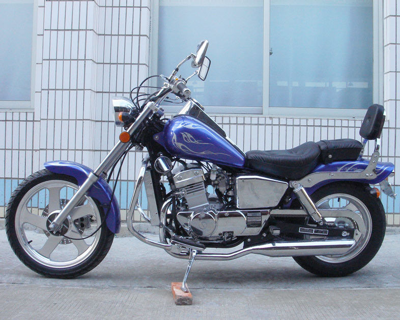 Air Didinginkan 250cc Motor Bertenaga Tinggi Sepeda Motor Belakang Drum Rem Listrik Cepat