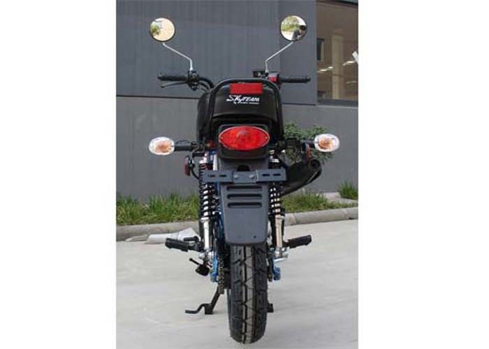 Sepeda Motor Bertenaga Tinggi 125cc Dengan Rem Cakram Mesin 4 Depan, Rem Drum Belakang