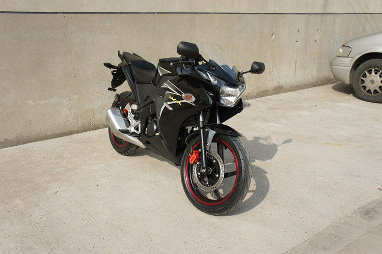 2 Seater Motor Listrik Untuk Dewasa 250cc Sepeda Motor Standar Satu Silinder