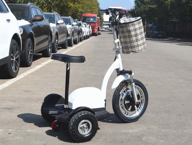Rem Tangan 350w Sepeda Moped Listrik 25 Km / H Dengan Magnet Permanen Motor DC Brushed