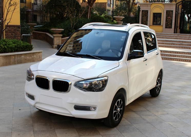 6000w Electric Golf Carts Dengan 5 Pintu 4 Kursi BMW Style Fan Heater MP3 Radio PVC