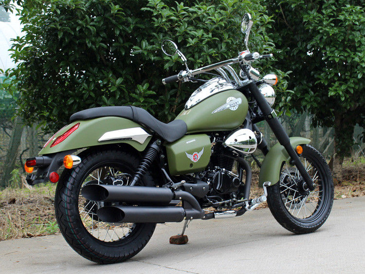 Chopper Bobber Army Green 250cc Konsumsi Minyak Rendah 90 Km / H Dengan Transmisi Manual