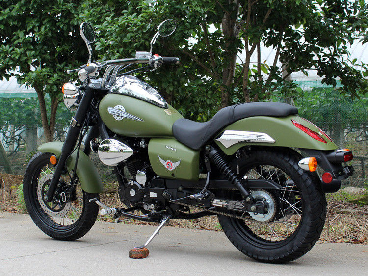 Chopper Bobber Army Green 250cc Konsumsi Minyak Rendah 90 Km / H Dengan Transmisi Manual