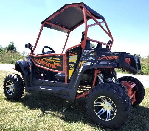 UTV 170 MaX Utility Vehicle Gas Golf Cart Dengan Kaca Depan Ban Besar Pelek / Suspensi Kustom