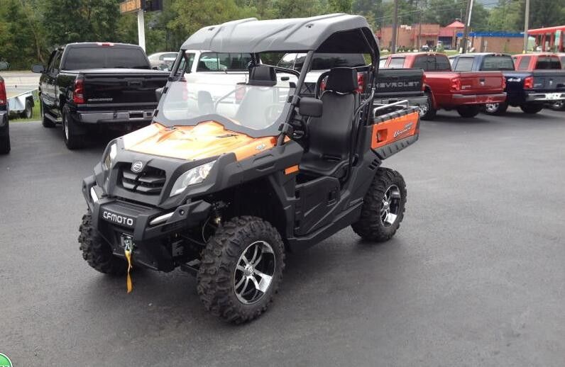 2 Kursi 800cc Kendaraan Utilitas Gas CF Motor UTV Dengan Mesin Bertenaga Kuat