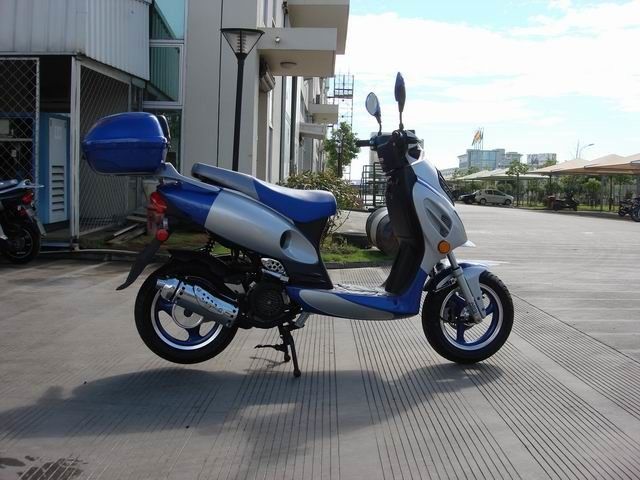 Skuter Mini 150cc Dengan Mesin Pendingin Udara Cvt Forced, Rem Drum Rem Belakang