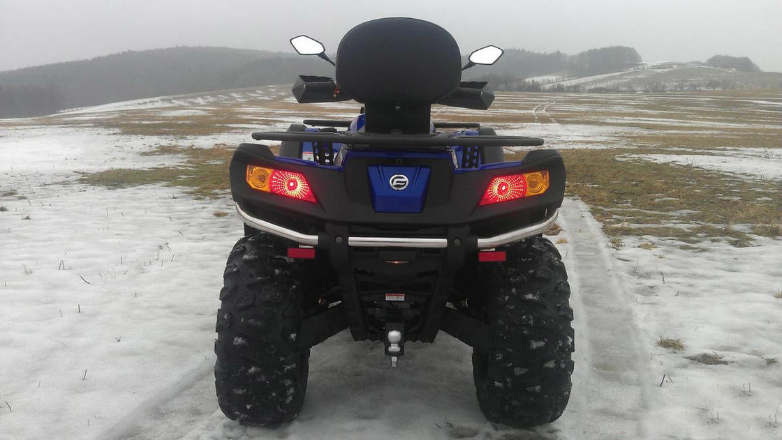 800cc V-Twin 4 Katup 4 Stroke Sport Utility ATV 46kw 6700rpm Dengan Air Didinginkan