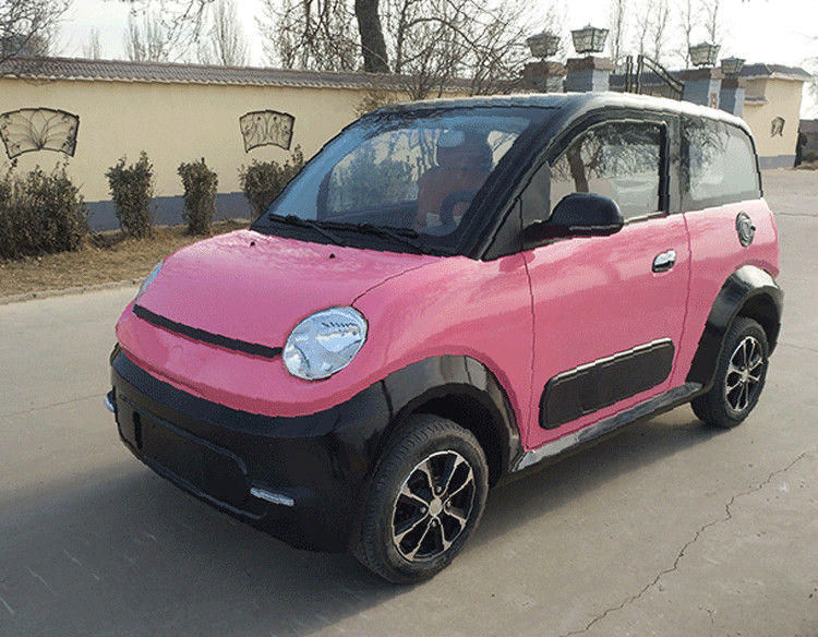 Pink / Biru Golf Carts Listrik 220v 4.2kw 2 Kursi Mobil Listrik Dengan Disc Depan / Drum Belakang