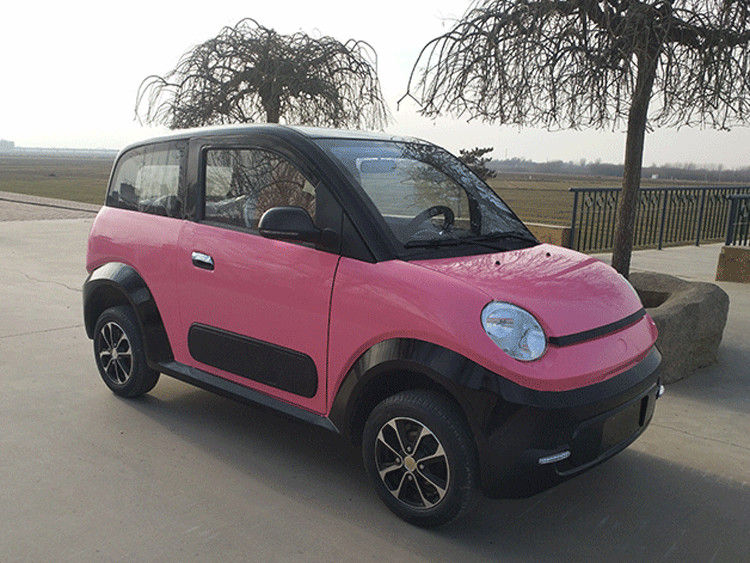 Pink / Biru Golf Carts Listrik 220v 4.2kw 2 Kursi Mobil Listrik Dengan Disc Depan / Drum Belakang