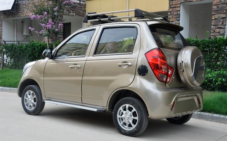 5 Kursi 96V 10kw Mobil Listrik Bertenaga Tinggi Dengan Umur Baterai 300 Kali