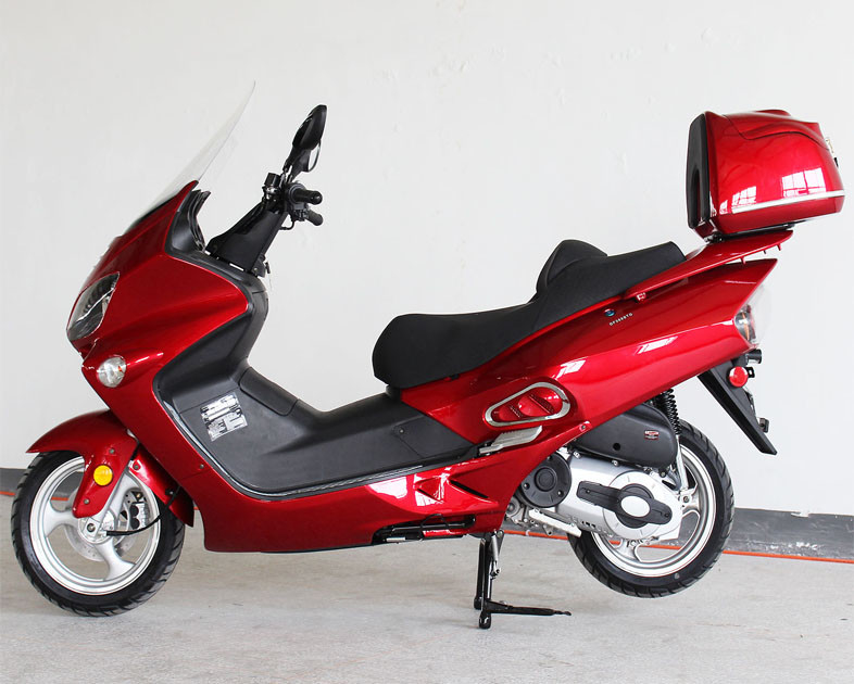 300cc 1 Cylinder 4 Stroke Dewasa Motor Scooter Liquid Cool Belt Drive Disc Depan / Belakang